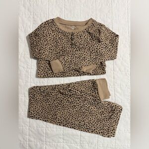 Carters Leopard Print Girls Pajamas Set - Tan and Black
